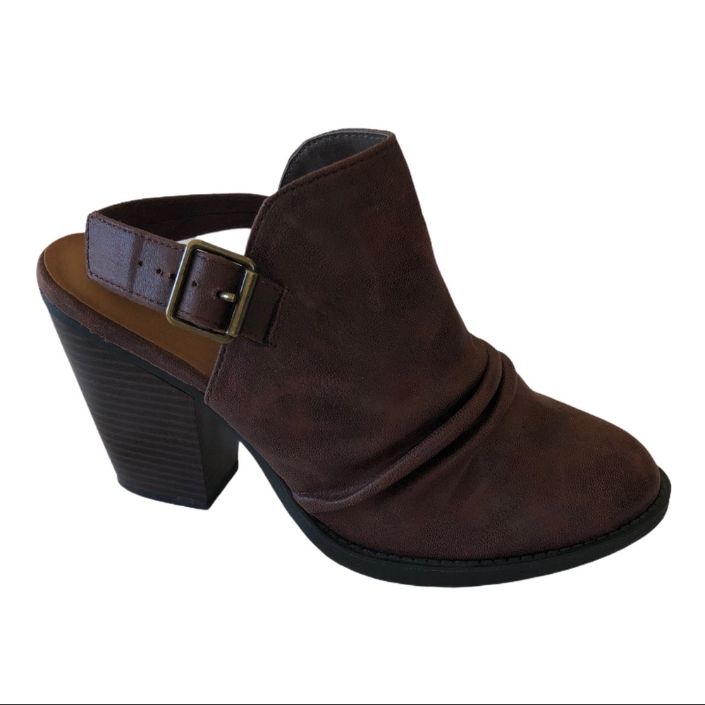 Soda Leather Slip on Mule Platform Heels